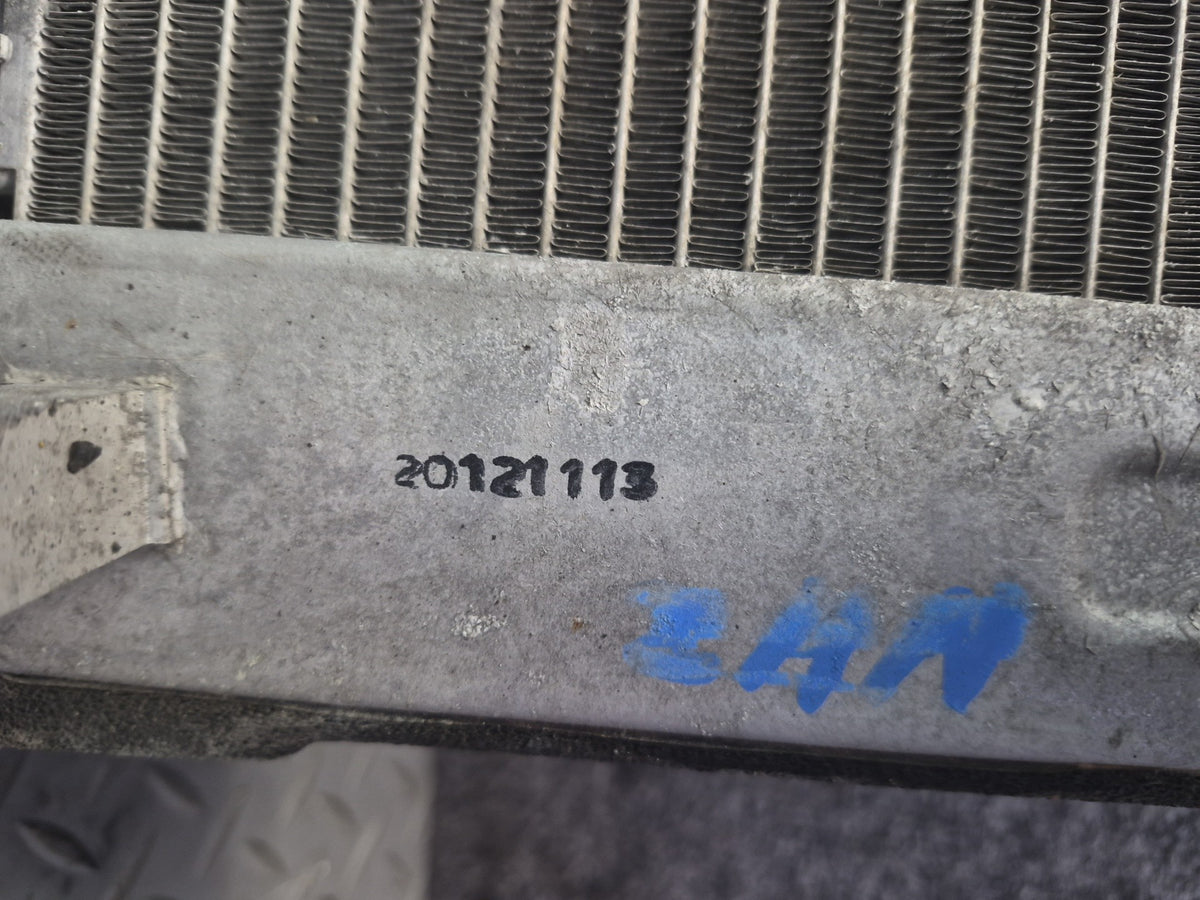09-20 Nissan Z34 370Z RWD A/T Engine Cooling Radiator OEM