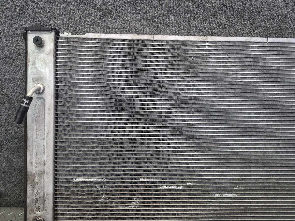 09-20 Nissan Z34 370Z RWD A/T Engine Cooling Radiator OEM