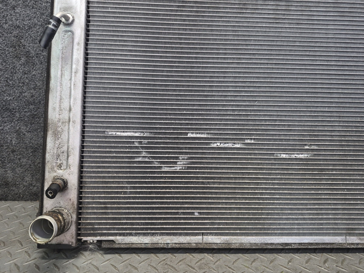 09-20 Nissan Z34 370Z RWD A/T Engine Cooling Radiator OEM