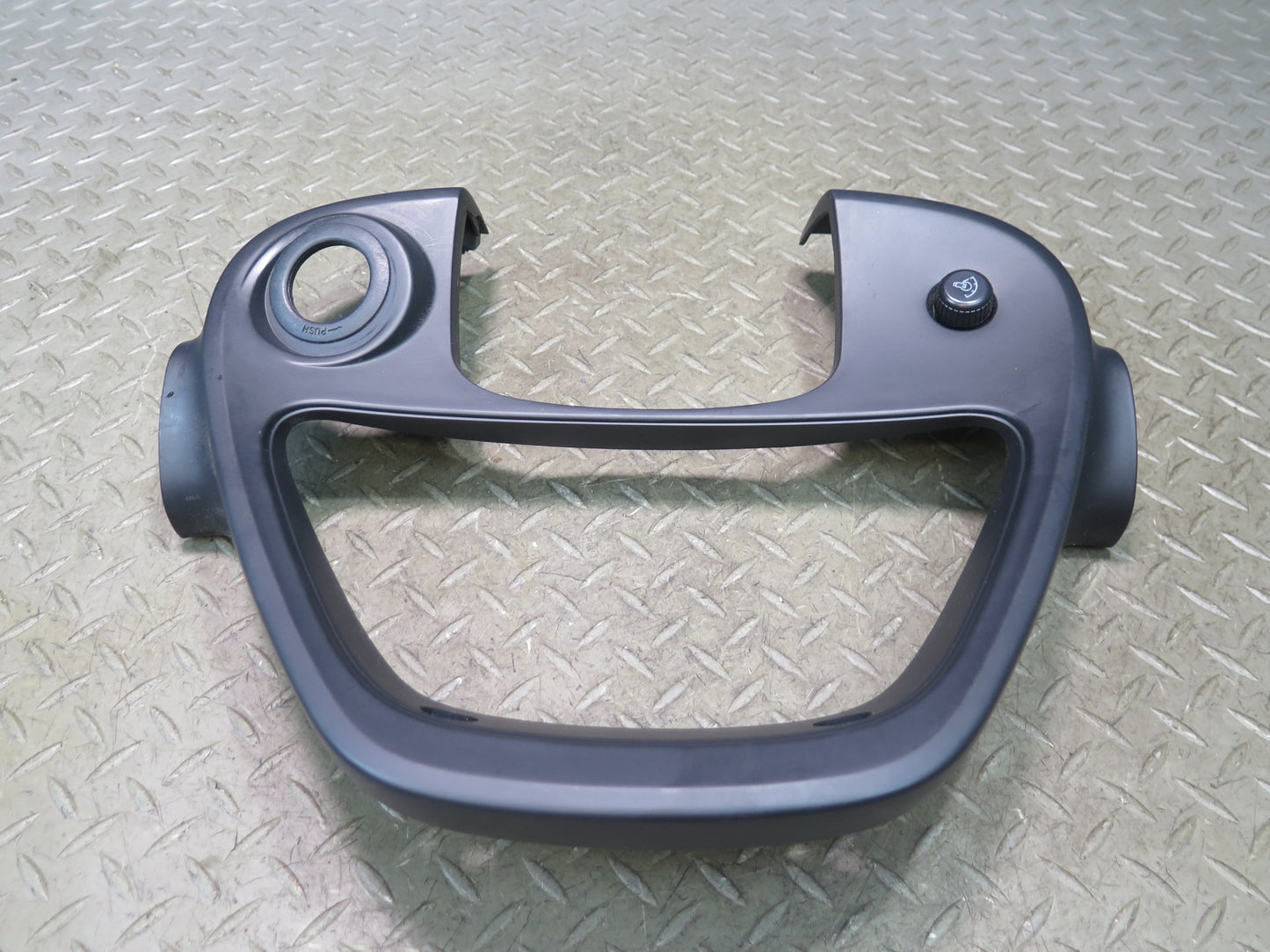 01-05 Lexus JCE10L IS300 Instrument Cluster Speedometer Trim Cover Black OEM