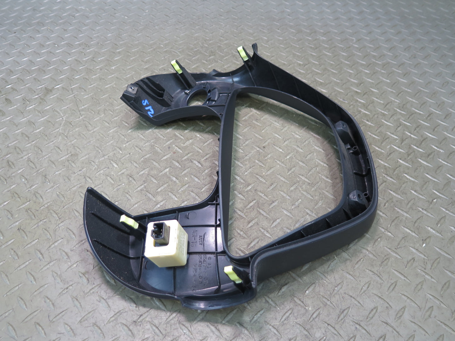 01-05 Lexus JCE10L IS300 Instrument Cluster Speedometer Trim Cover Black OEM