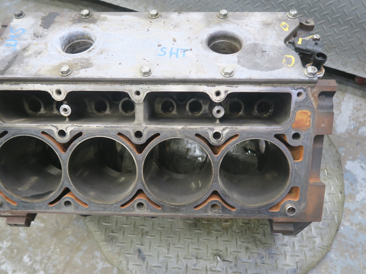2003-2007 Hummer H2 6.0L LQ4 Engine Motor Block w Oil Stick