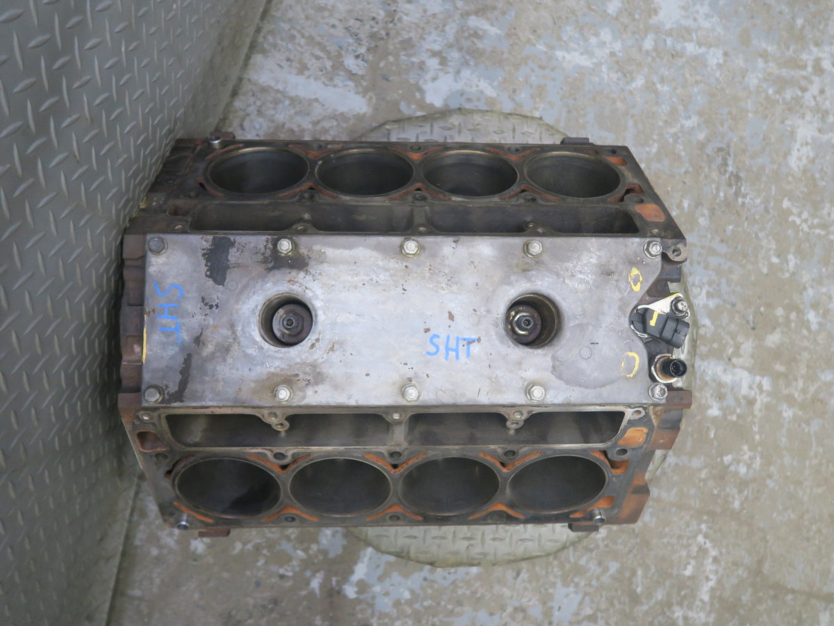 2003-2007 Hummer H2 6.0L LQ4 Engine Motor Block w Oil Stick