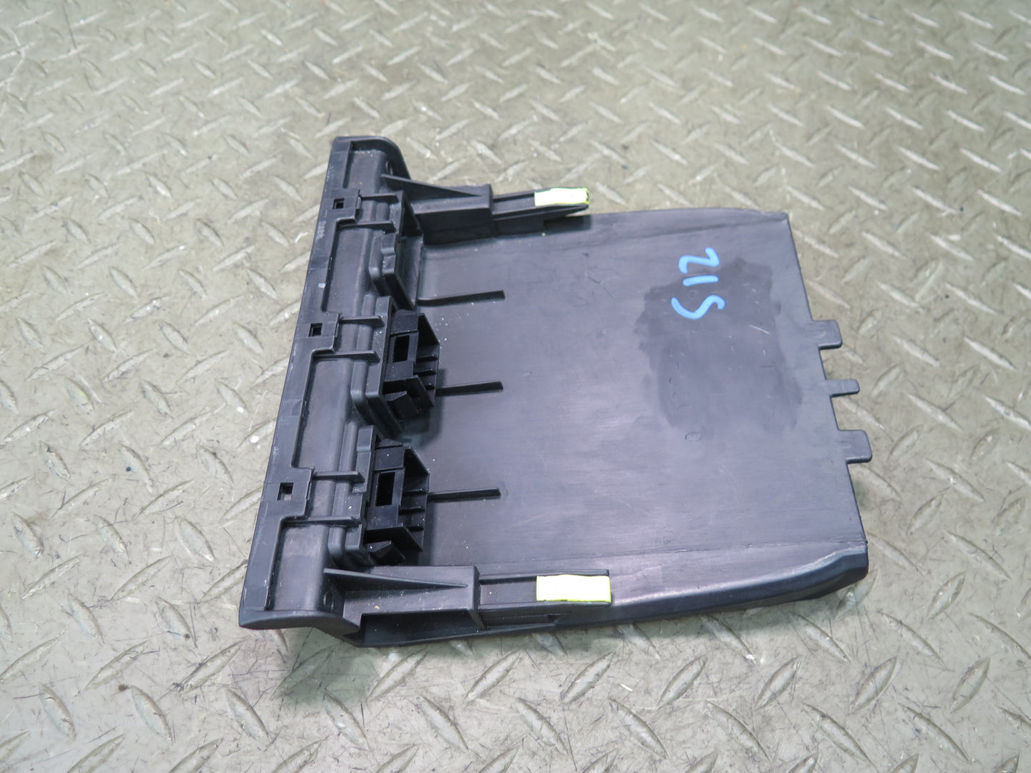 01-05 Lexus JCE10L IS300 Console Dash Switch Trim Panel Black OEM