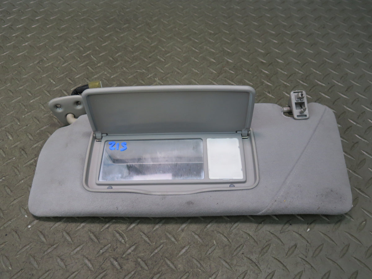 02-05 Lexus JCE10L IS300 Set of 2 Front Left & Right Sun Visor w Homelink OEM