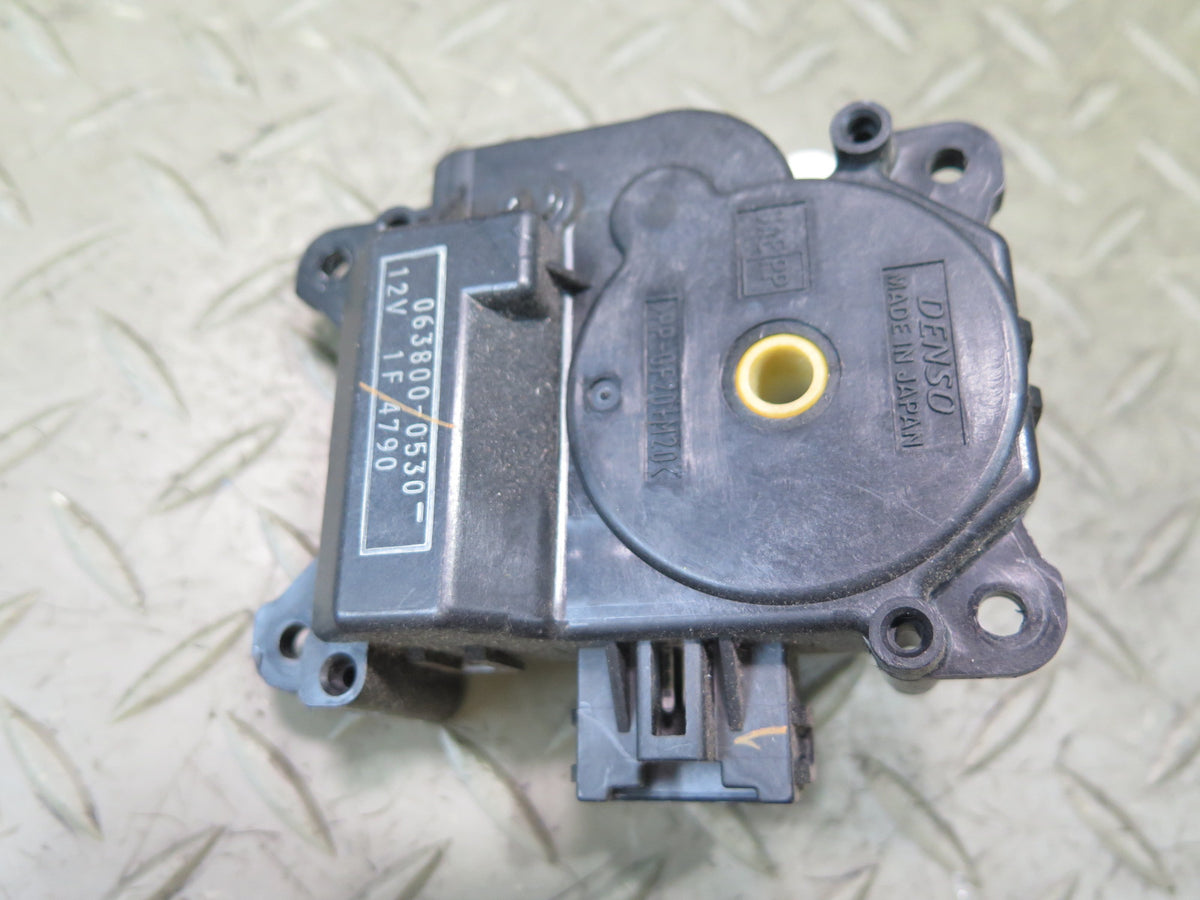 01-05 Lexus JCE10L IS300 Set of 3 A/C Heater Flap Door Actuator Motor OEM