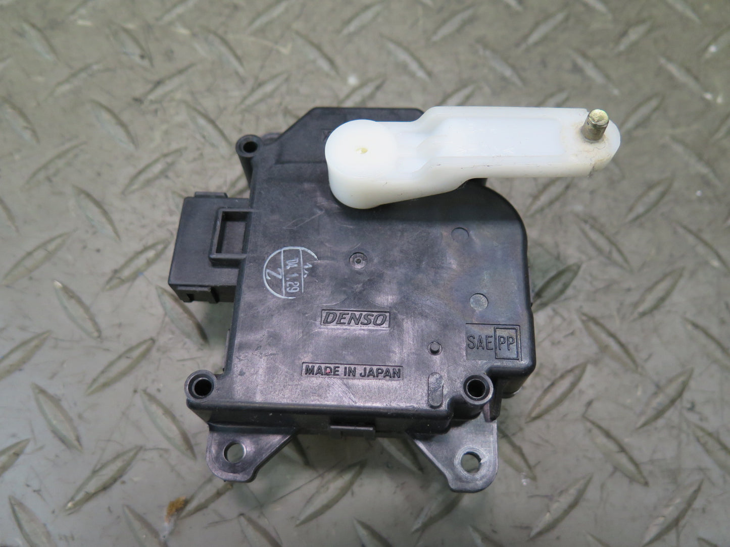 01-05 Lexus JCE10L IS300 Set of 3 A/C Heater Flap Door Actuator Motor OEM