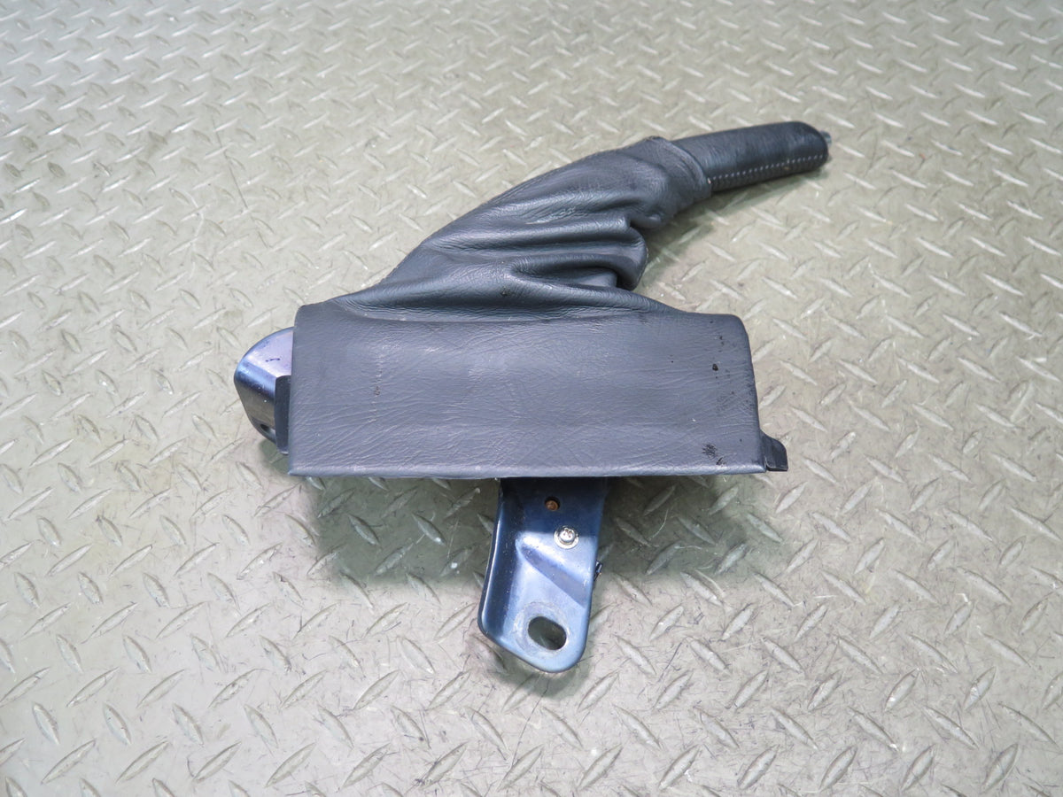 01-05 Lexus JCE10L IS300 Emergency Parking Hand Brake Handle w Boot OEM