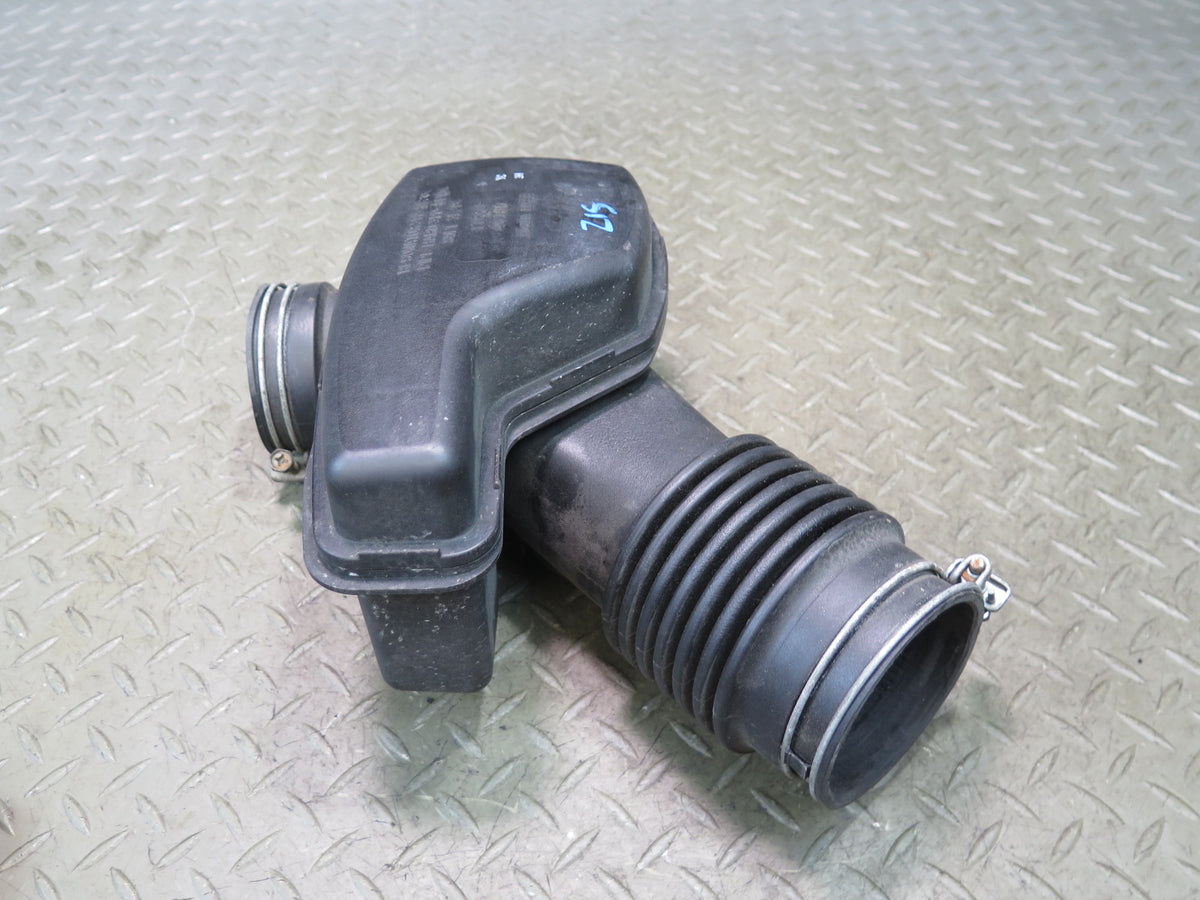 01-05 Lexus JCE10L IS300 Air Intake Clener Resonator Tube Line 17860-46160 OEM