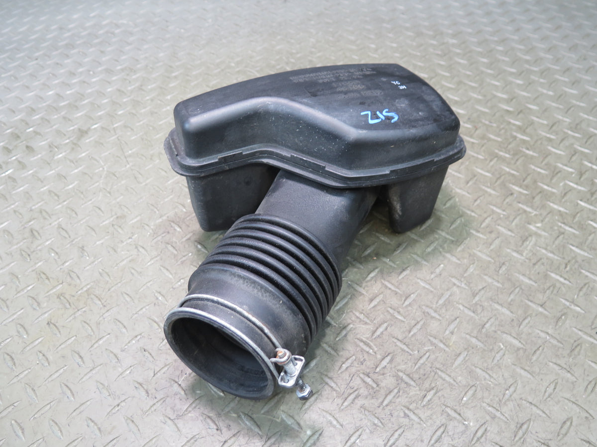 01-05 Lexus JCE10L IS300 Air Intake Clener Resonator Tube Line 17860-46160 OEM