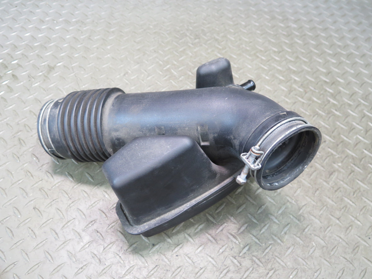 01-05 Lexus JCE10L IS300 Air Intake Clener Resonator Tube Line 17860-46160 OEM