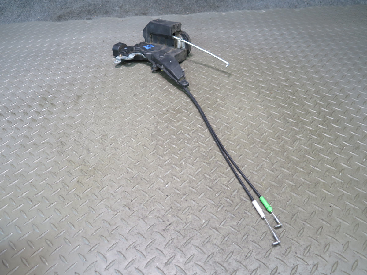 04-05 Lexus JCE10L IS300 Front Right Door Lock Latch Actuator OEM