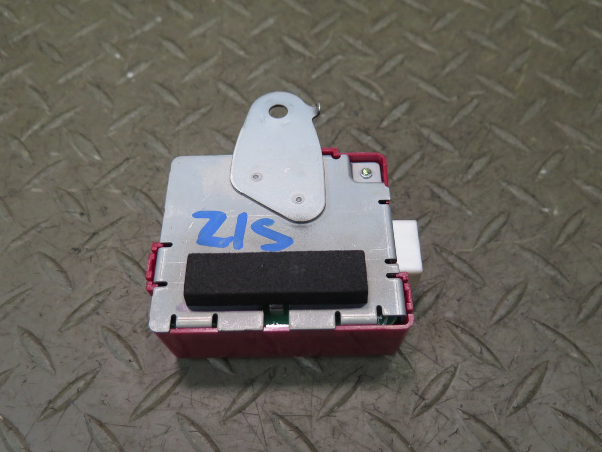 01-05 Lexus JCE10L IS300 Door Receiver Control Module 89741-53070 OEM