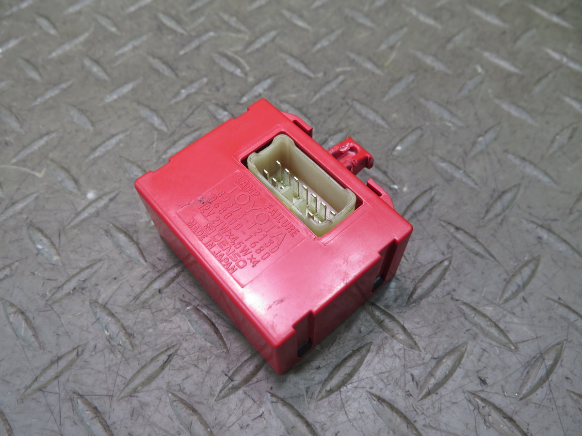 01-05 Lexus JCE10L IS300 Lamp Failure Control Module 89373-12130 OEM