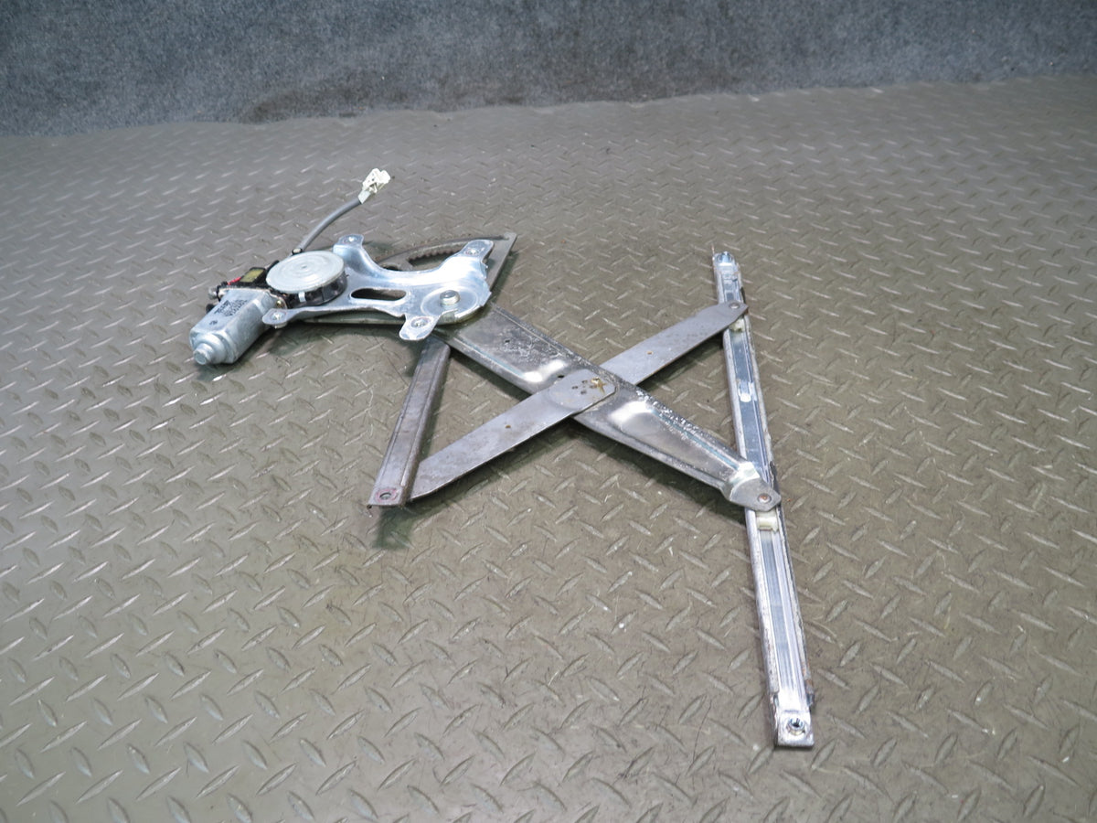 01-05 Lexus JCE10L IS300 Front Right Door Window Regulator w Motor OEM
