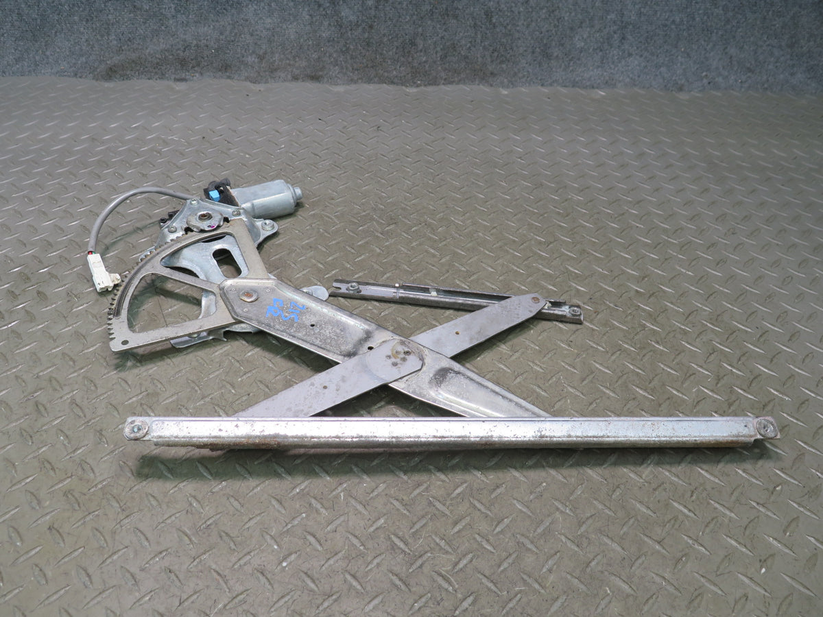 01-05 Lexus JCE10L IS300 Front Right Door Window Regulator w Motor OEM