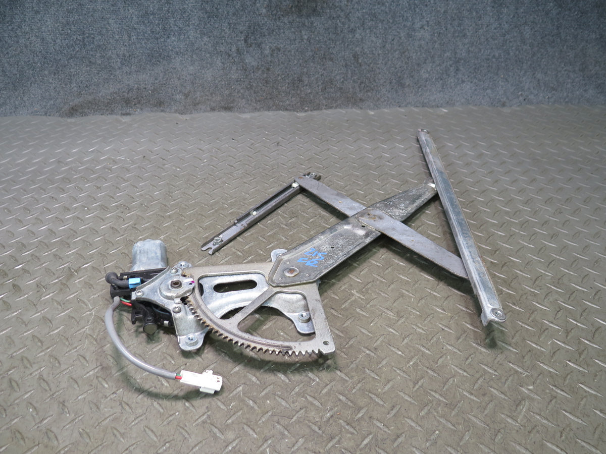 01-05 Lexus JCE10L IS300 Front Right Door Window Regulator w Motor OEM