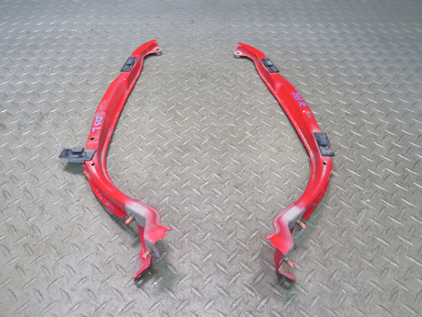 01-05 Lexus JCE10L IS300 Set of 2 Front Headlight Mount Bracket Support RED OEM