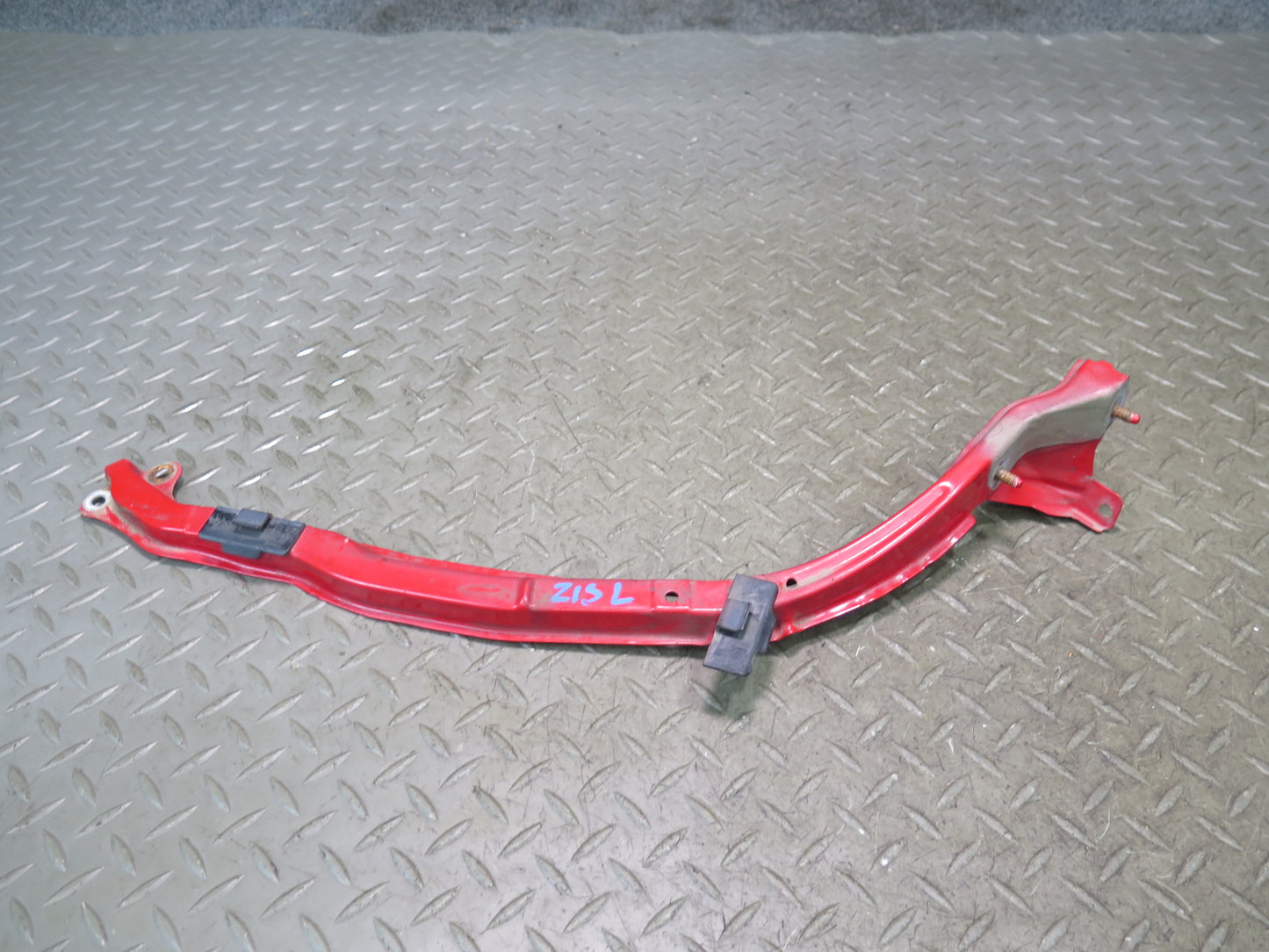 01-05 Lexus JCE10L IS300 Set of 2 Front Headlight Mount Bracket Support RED OEM