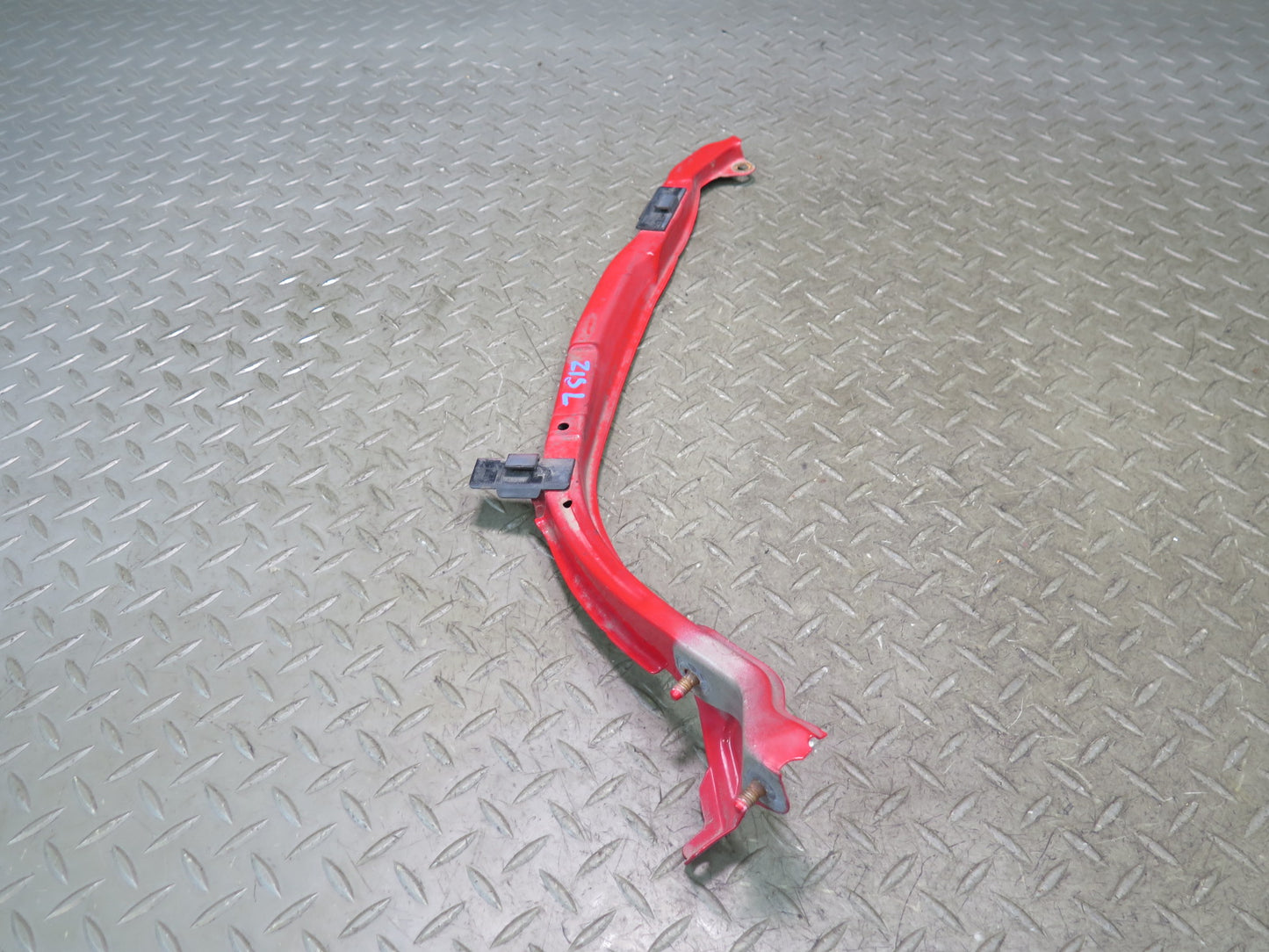 01-05 Lexus JCE10L IS300 Set of 2 Front Headlight Mount Bracket Support RED OEM