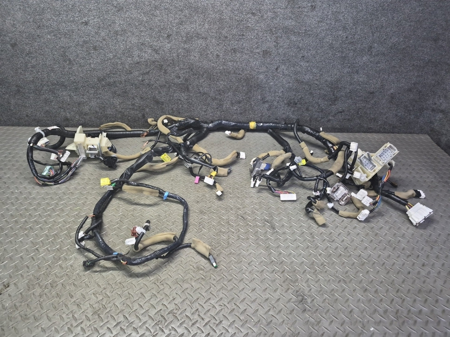 2016 Nissan Z34 370Z Coupe Nismo A/T Main Dash Dashboard Wire Wiring Harness OEM
