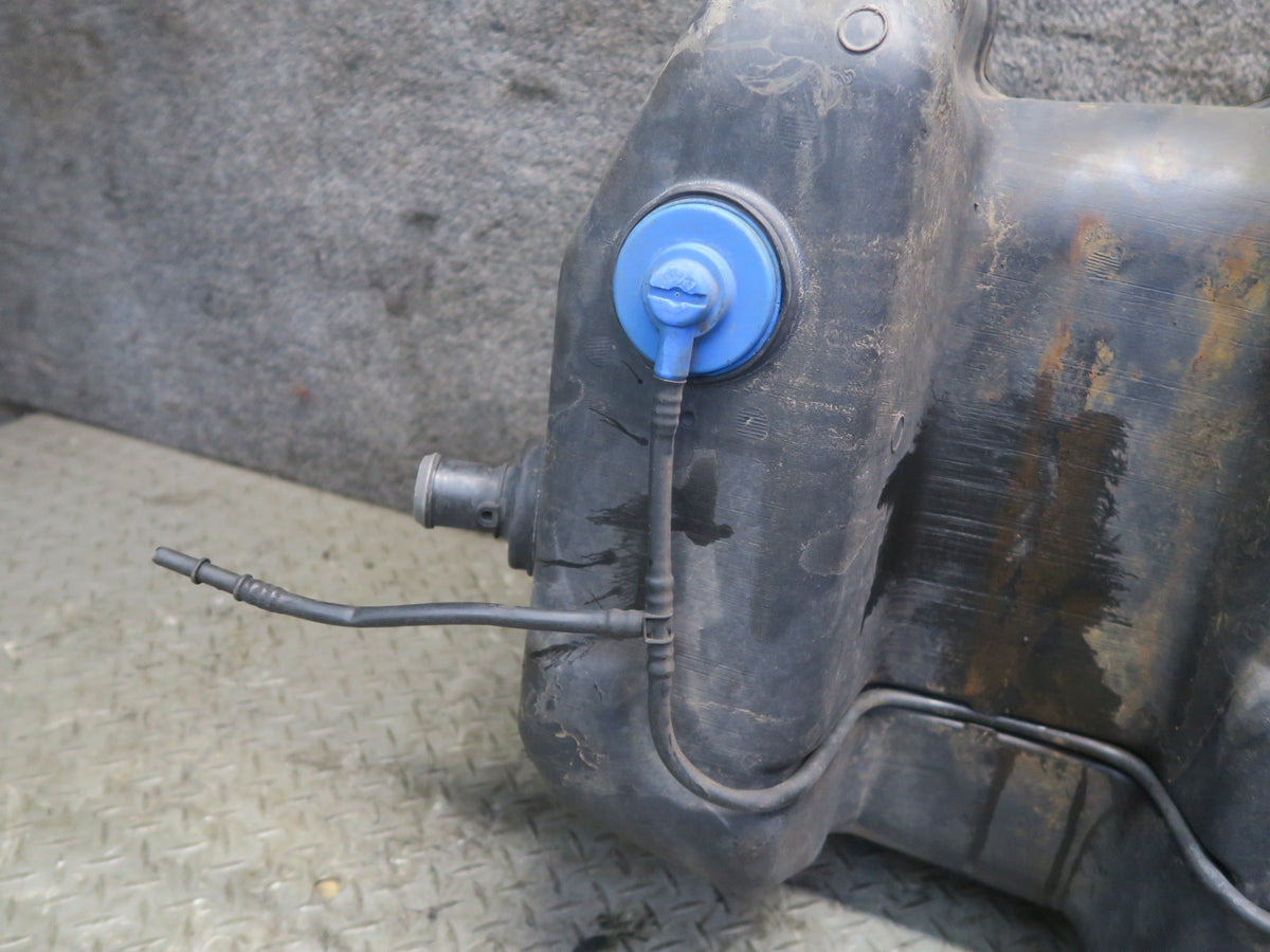 2004-2007 Hummer H2 6.0L Gas Fuel Tank Unit
