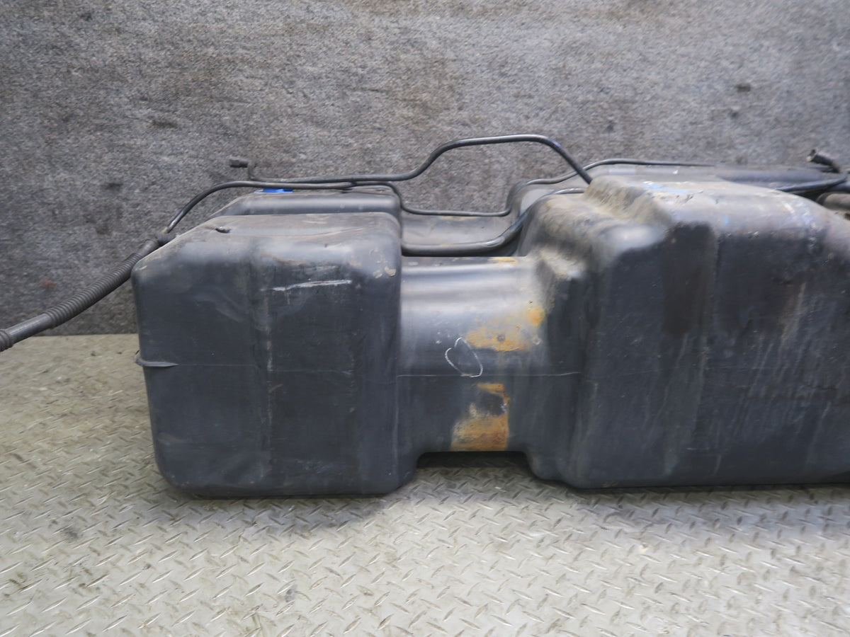 2004-2007 Hummer H2 6.0L Gas Fuel Tank Unit