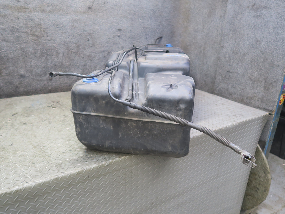2004-2007 Hummer H2 6.0L Gas Fuel Tank Unit