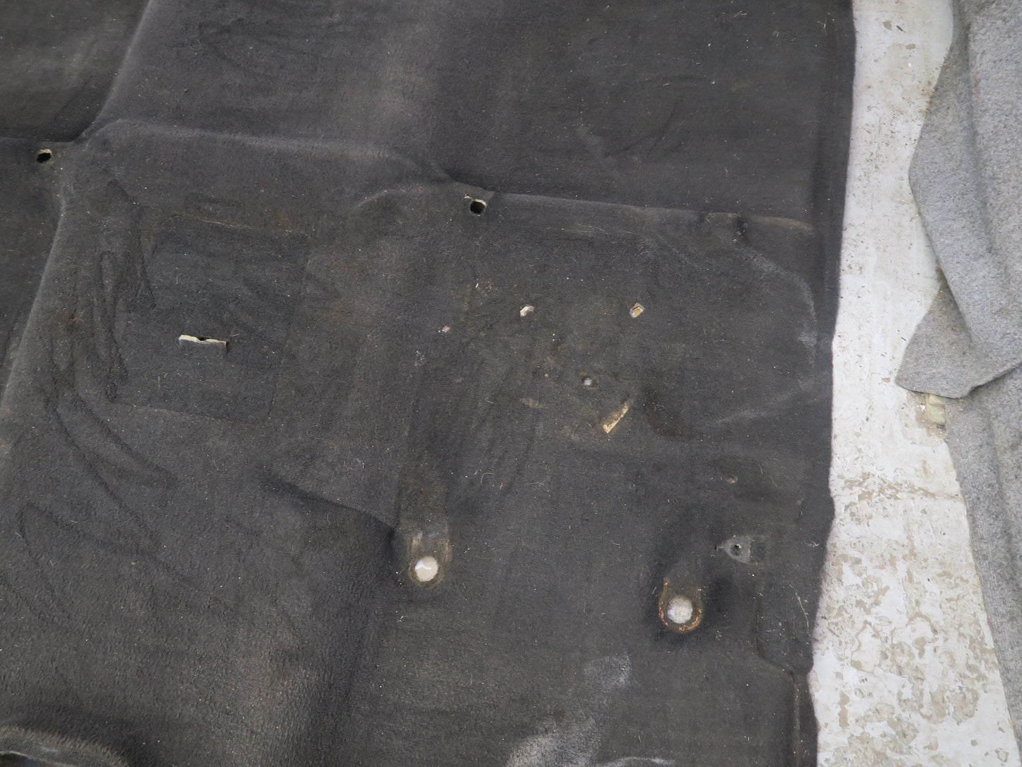 2005 Dodge RAM 1500 Crew CAB DR Floor MAT Carpet Cover Black OEM