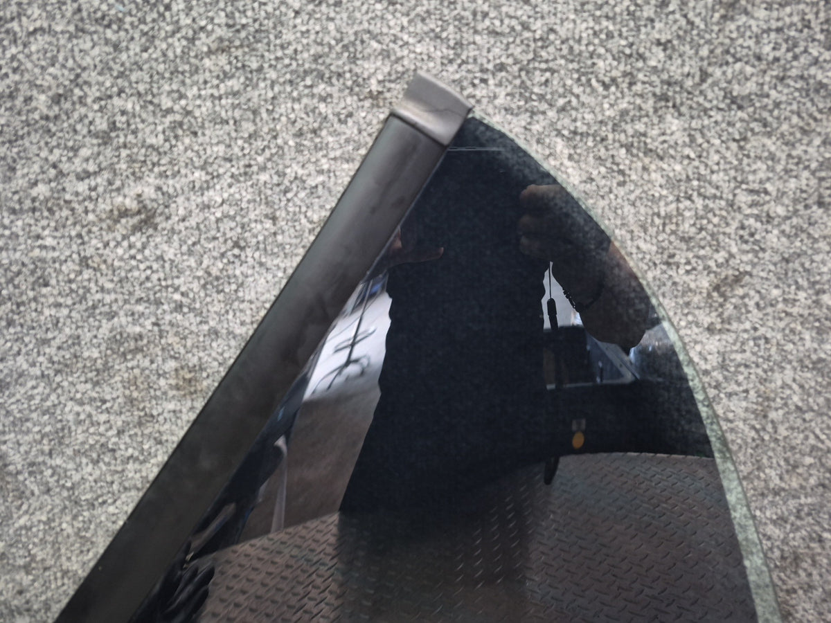 01-06 BMW E46 330ci Convertible Rear Right Quarter Glass Window Tinted OEM