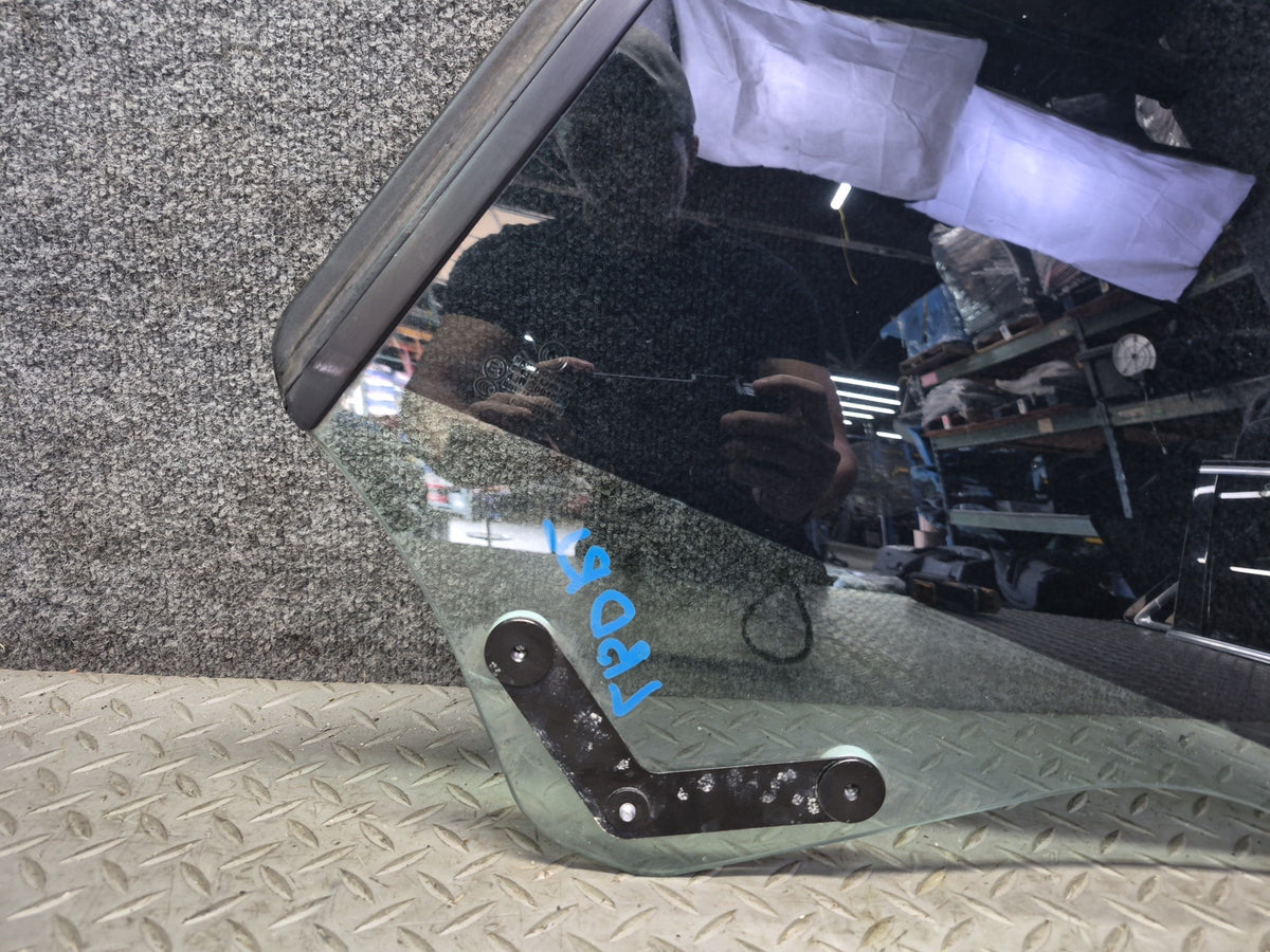 01-06 BMW E46 330ci Convertible Rear Left Quarter Glass Window Tinted OEM