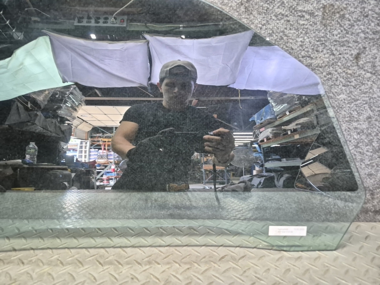 2005-2012 Porsche Boxster 987 Front Right Pass Side Door Glass Window