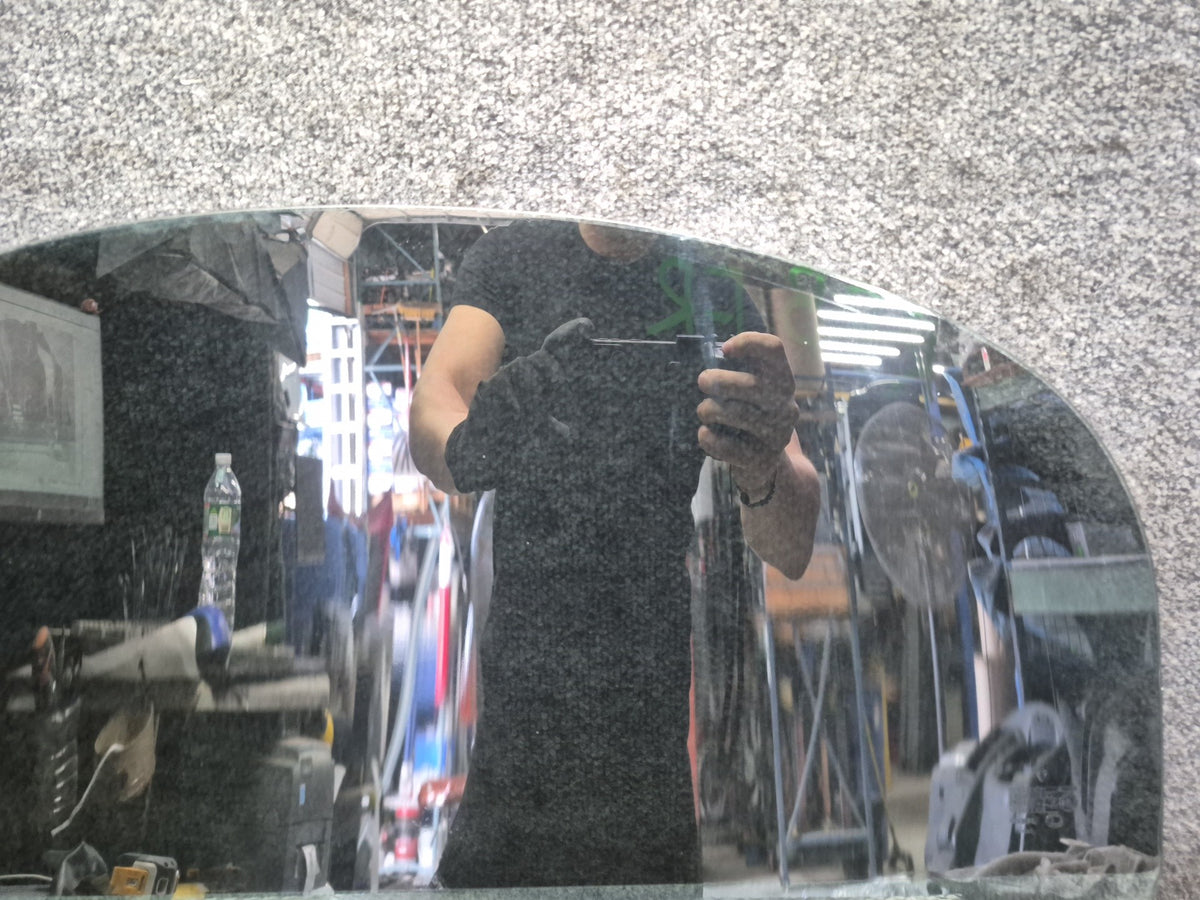 2005-2012 Porsche Boxster 987 Front Right Pass Side Door Glass Window
