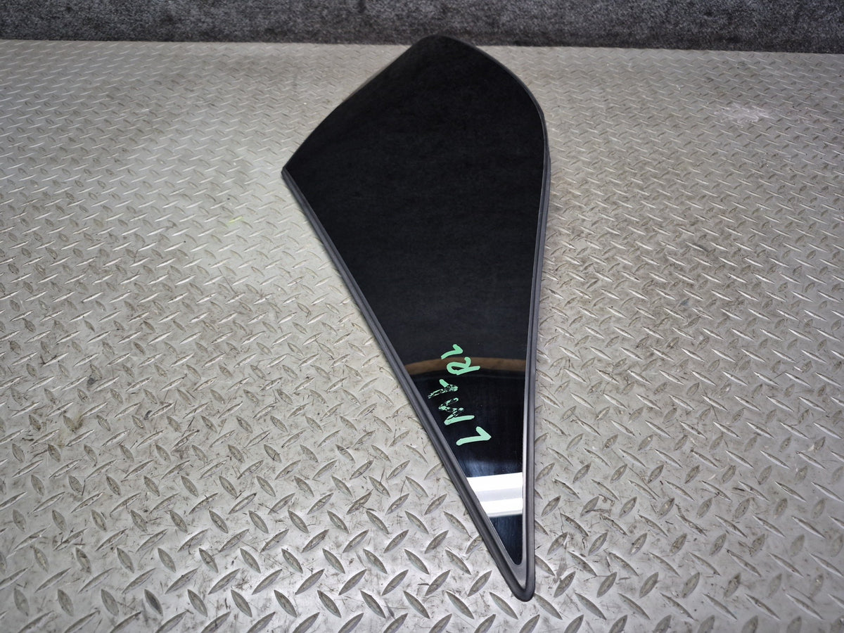 2012-2015 Mercedes W166 Ml-class Rear Left Quarter Glass Window