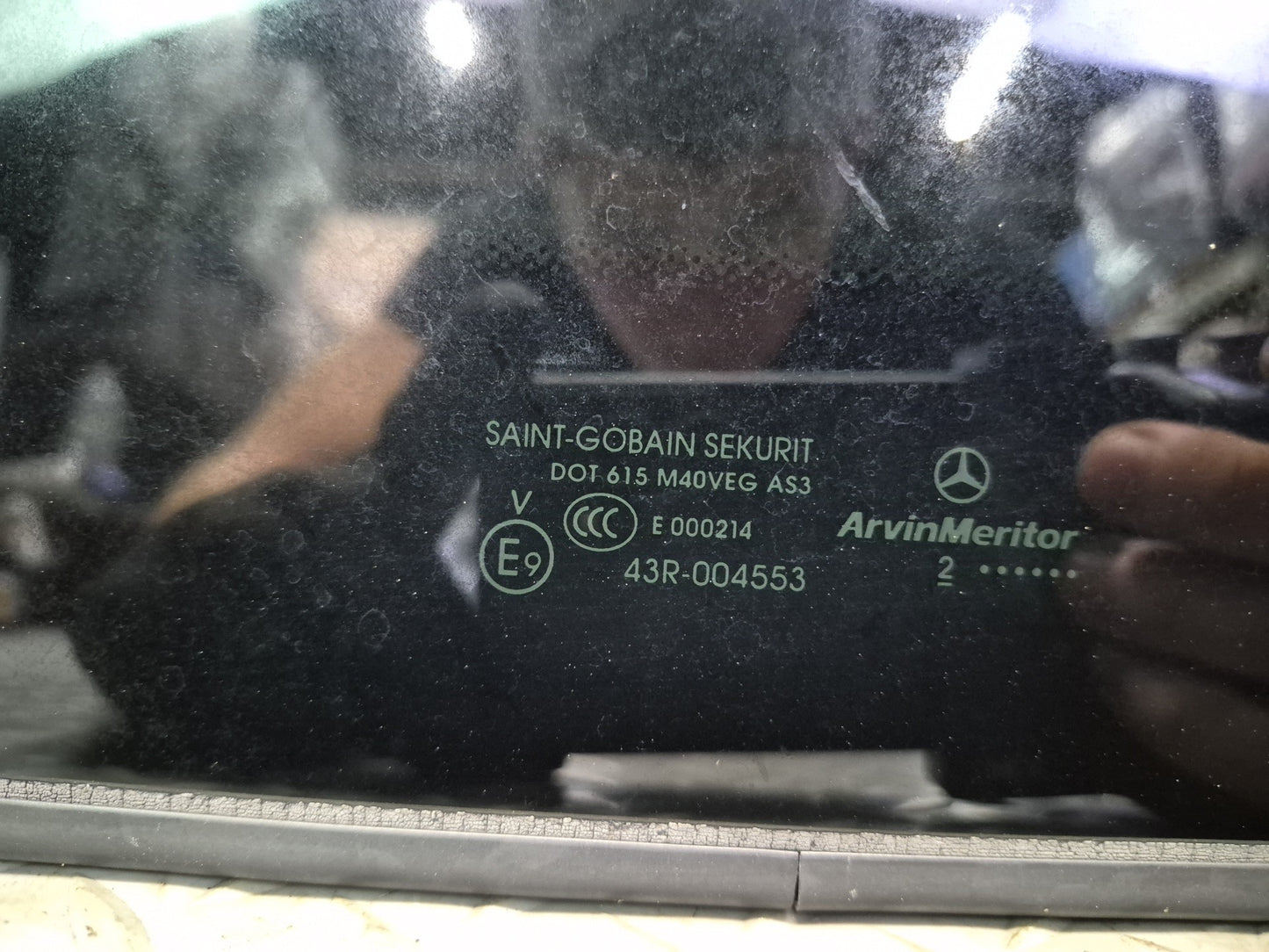 2012-2015 Mercedes X166 W166 Ml-class Sunroof Glass Panel 1667800021