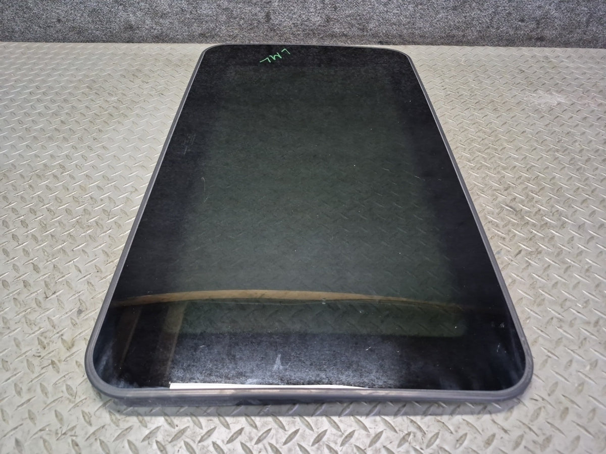 2012-2015 Mercedes X166 W166 Ml-class Sunroof Glass Panel 1667800021