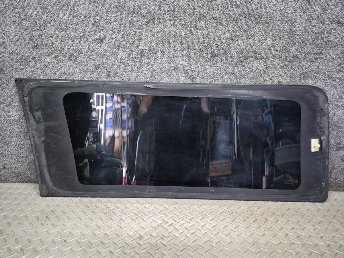 2003-2007 Hummer H2 Rear Right Passenger Side Quarter Glass Window