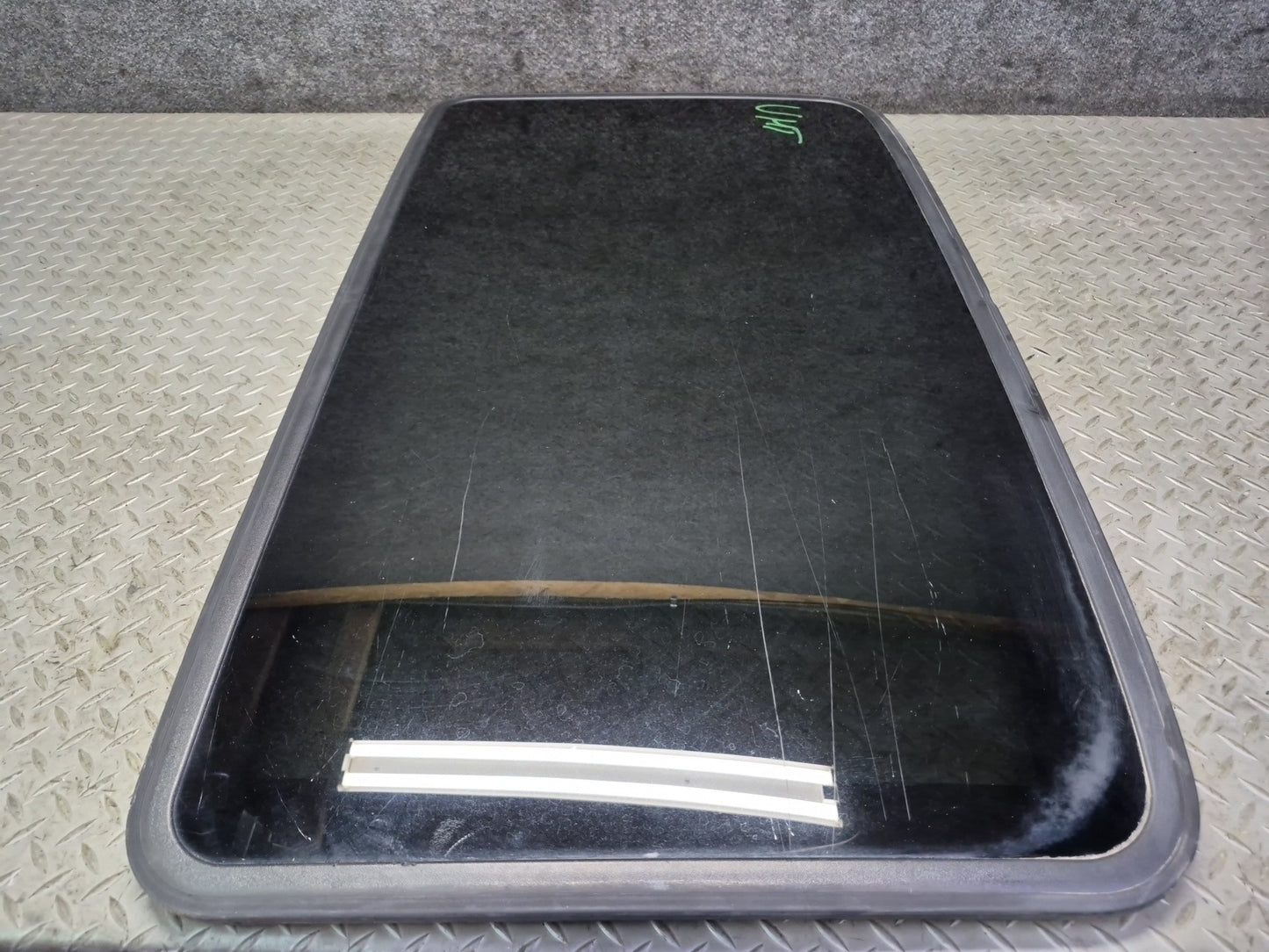2003-2009 Hummer H2 Front Upper Sunroof Glass  Window Panel