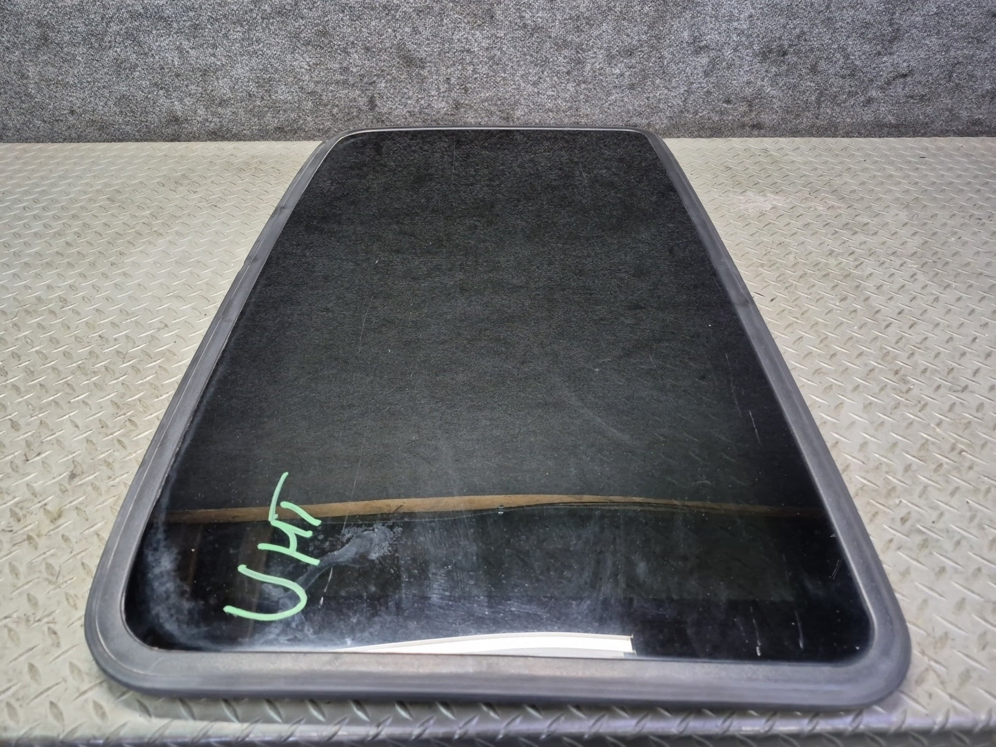 2003-2009 Hummer H2 Front Upper Sunroof Glass  Window Panel