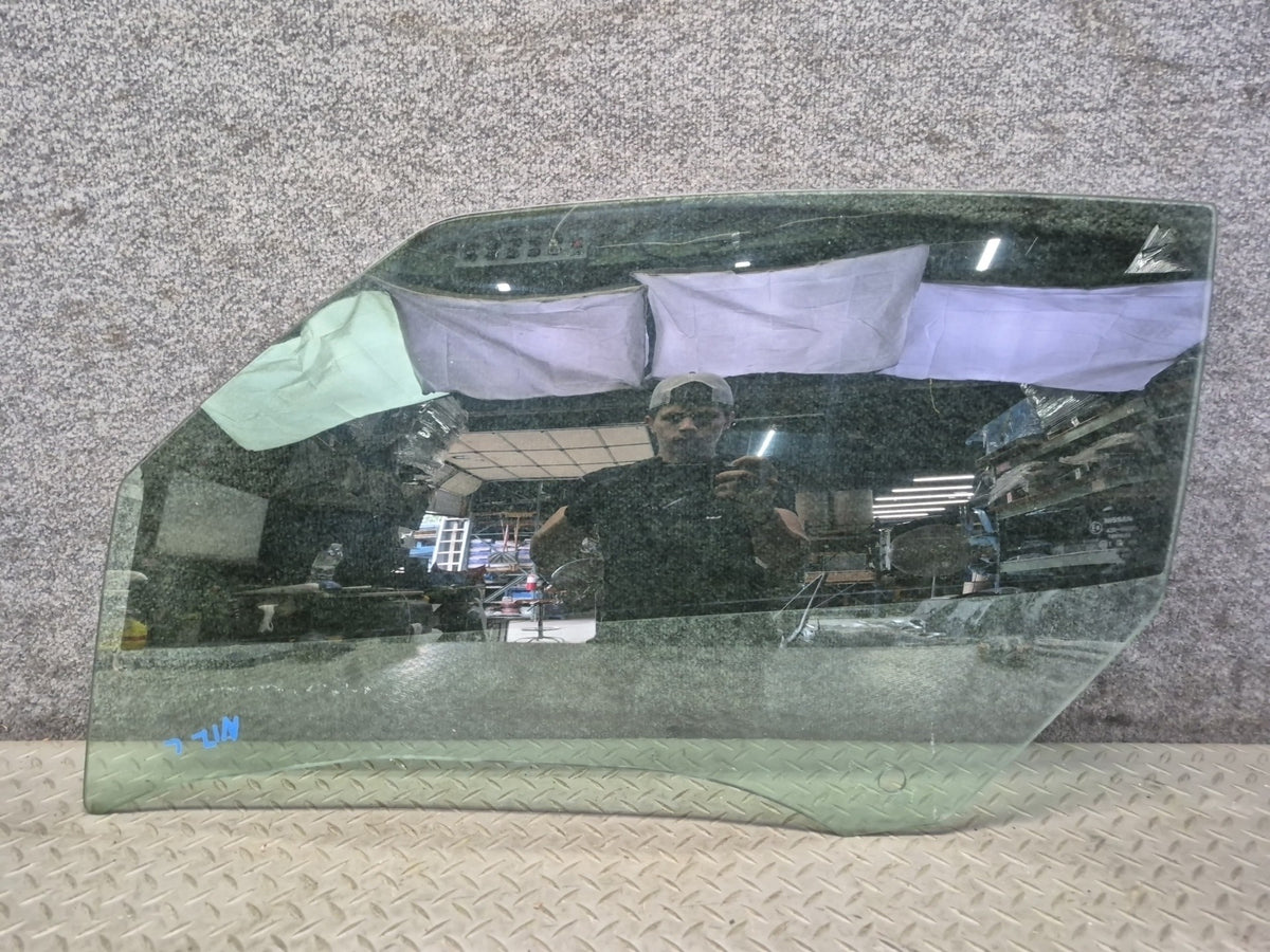 09-20 Nissan Z34 370Z Coupe Front Left Driver Door Glass Window OEM