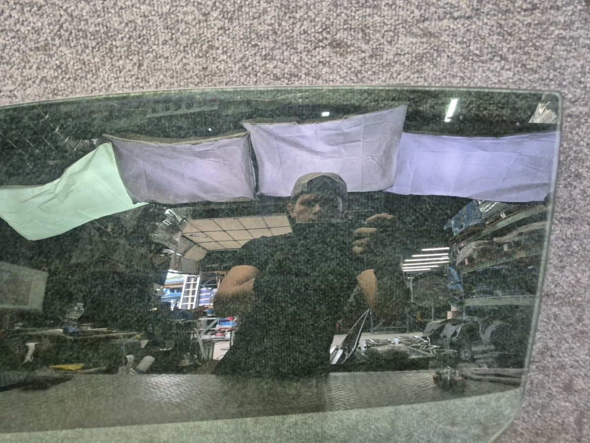 09-20 Nissan Z34 370Z Coupe Front Left Driver Door Glass Window OEM
