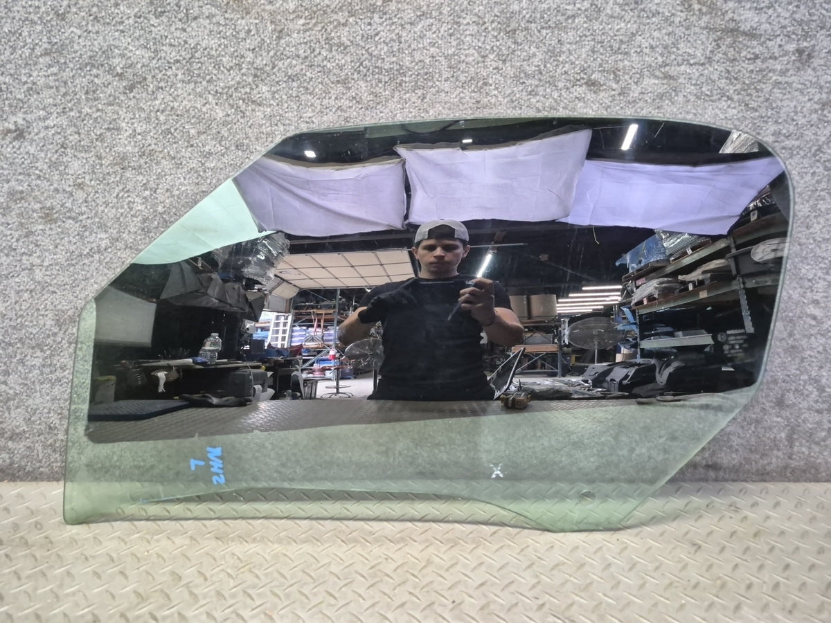 10-19 Nissan Z34 370Z Convertible Front Left Driver Door Glass Window Tinted OEM