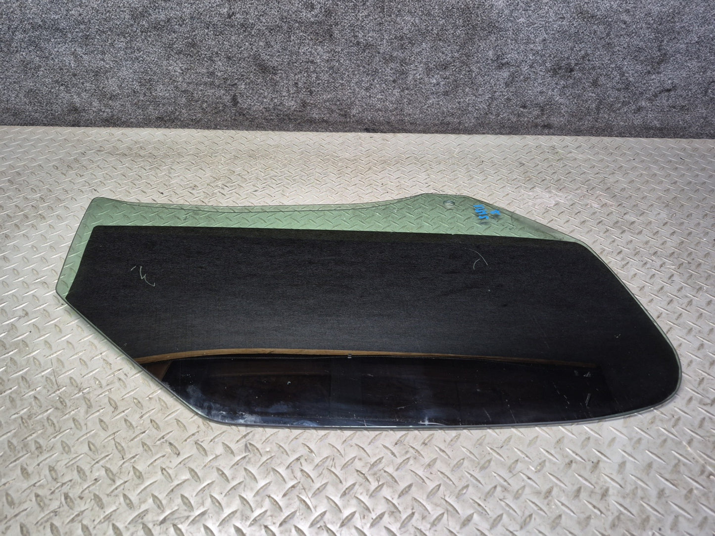 10-19 Nissan Z34 370Z Convertible Front Right Door Glass Window Tinted OEM
