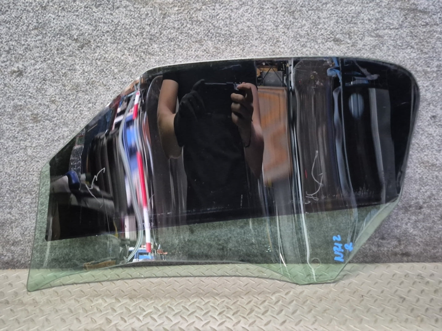 10-19 Nissan Z34 370Z Convertible Front Right Door Glass Window Tinted OEM
