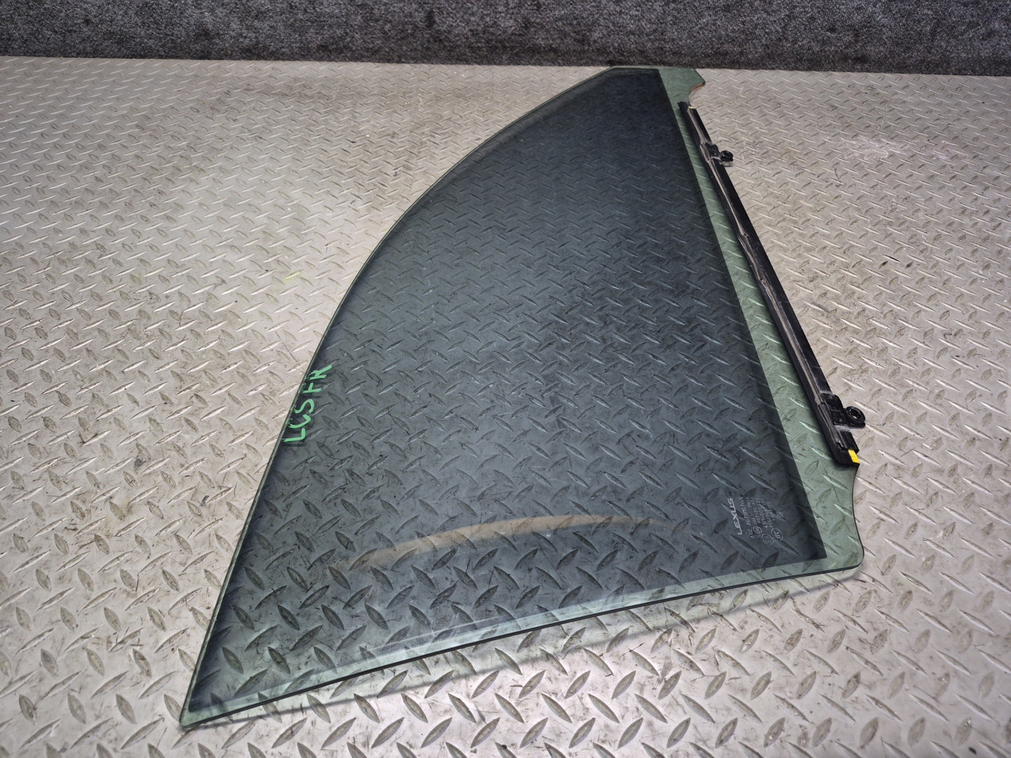 07-17 Lexus UVF46L LS600h LS460 Front Right Door Glass Window OEM