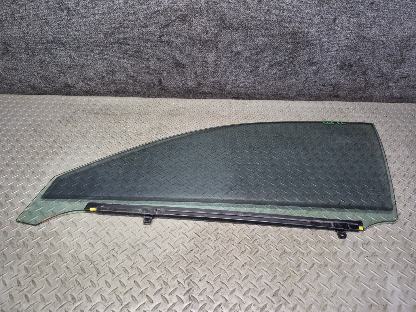 07-17 Lexus UVF46L LS600h LS460 Front Left Door Glass Window OEM