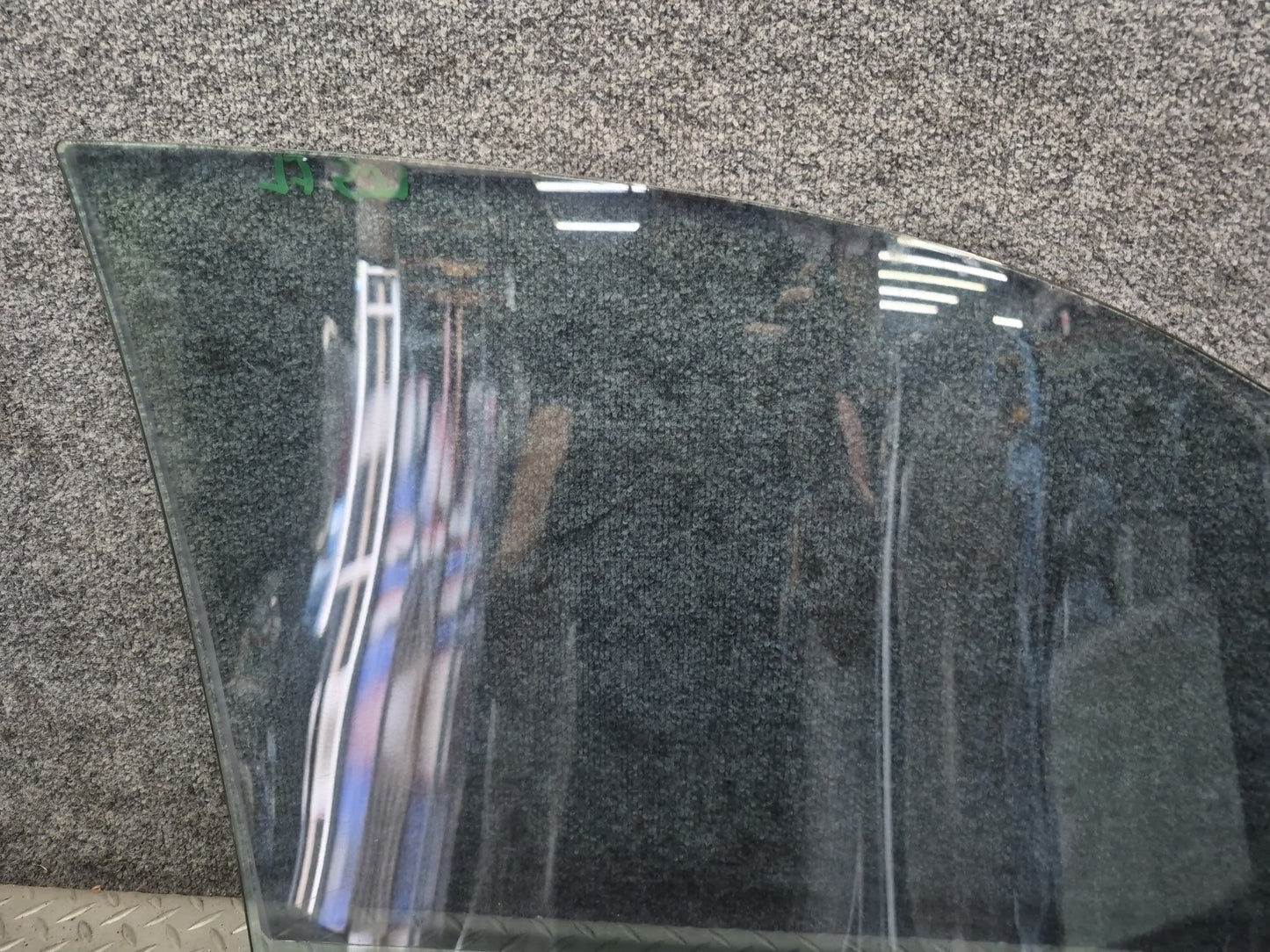 07-17 Lexus UVF46L LS600h LS460 Front Left Door Glass Window OEM