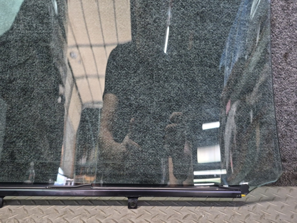 07-17 Lexus UVF46L LS600h LS600hL LS460 Rear Left Door Glass Window OEM