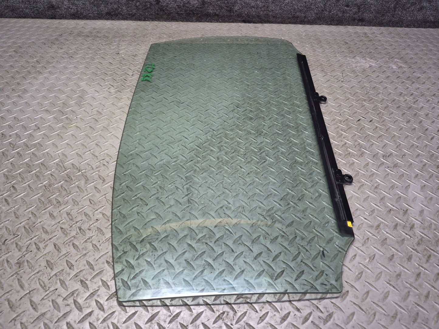 07-17 Lexus UVF46L LS600h LS600hL LS460 Rear Left Door Glass Window OEM