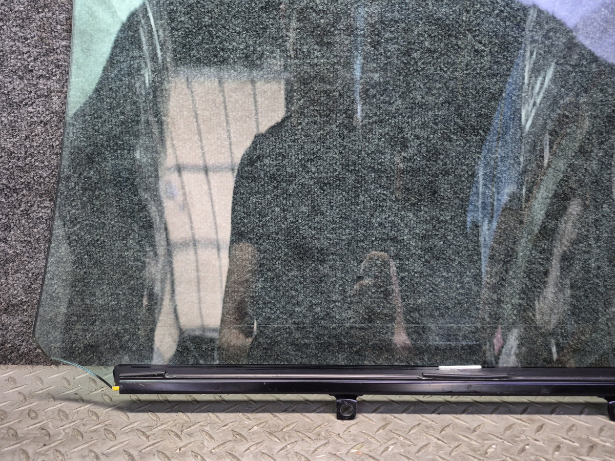 07-17 Lexus UVF46L LS600h LS600hL LS460 Rear Left Door Glass Window OEM